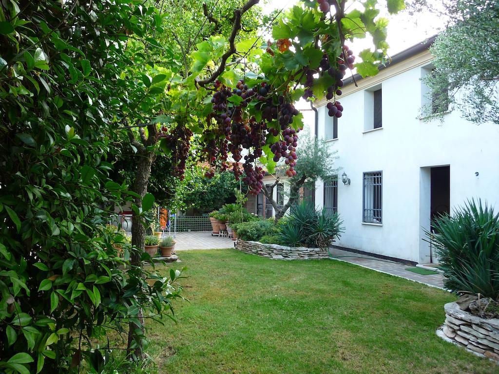Casa Stefy Bed & Breakfast Montagnana  Bagian luar foto